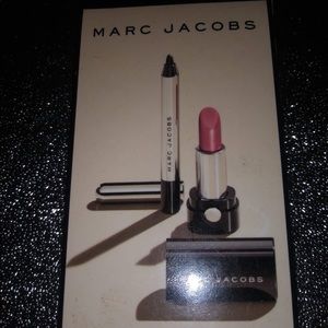 Mini lipstick and eyeliner set